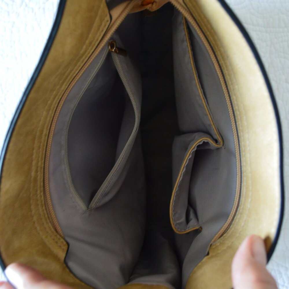 Camel Bag - Picture 4 of 8